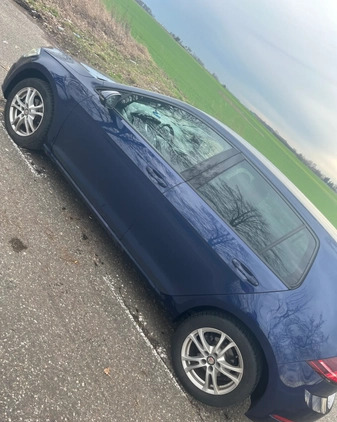 Volkswagen Golf cena 56500 przebieg: 203150, rok produkcji 2017 z Milanówek małe 67